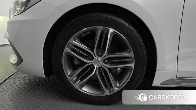 Hyundai Grandeur IG id 4384668 из Кореи 28