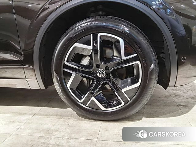 Volkswagen Touareg 3rd generation id 4487918 из Кореи 10