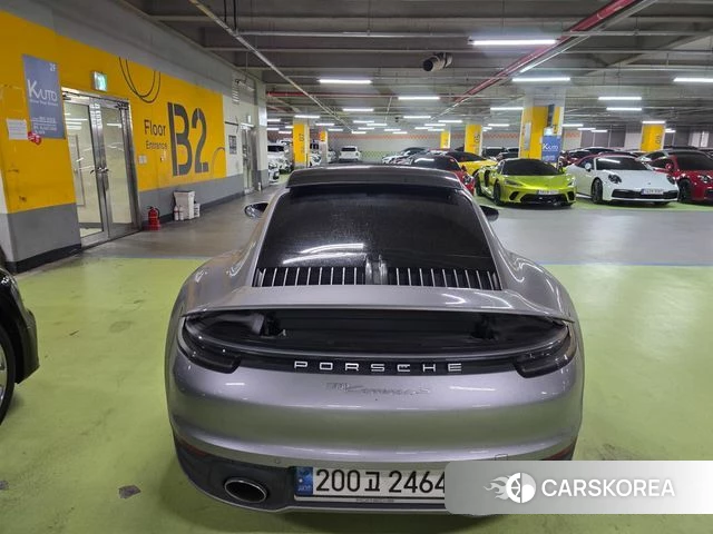 Porsche 911(992) id 4518856 из Кореи 12