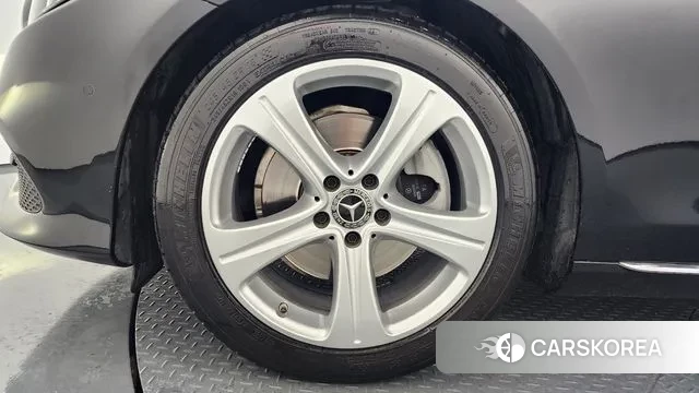 Mercedes-Benz E-Class W213 id 3449808 из Кореи 15