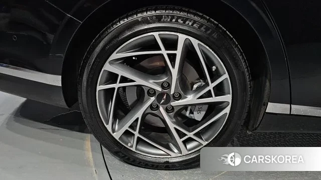 Genesis G90 (RS4) id 3421166 из Кореи 15