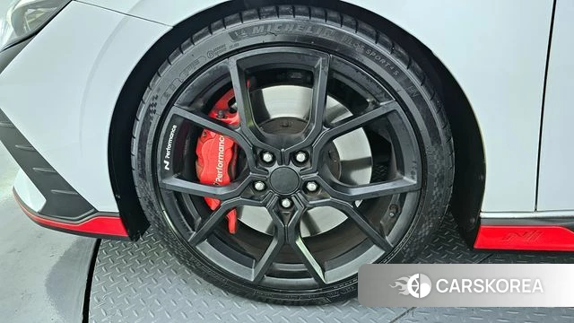 Hyundai Avante (CN7) id 3818378 из Кореи 15