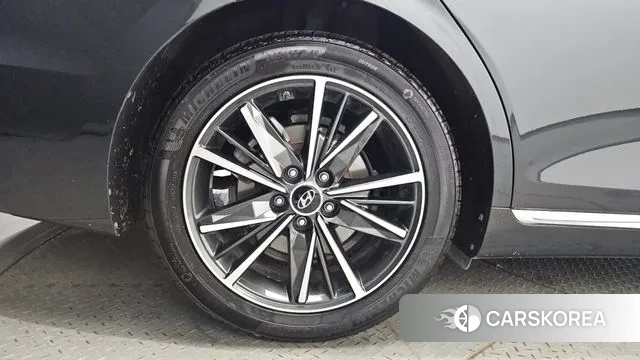 Hyundai The New Grandeur IG id 3356437 из Кореи 15