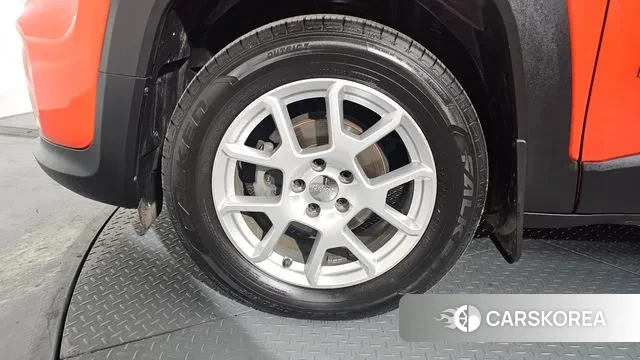 Jeep Renegade id 3546908 из Кореи 15