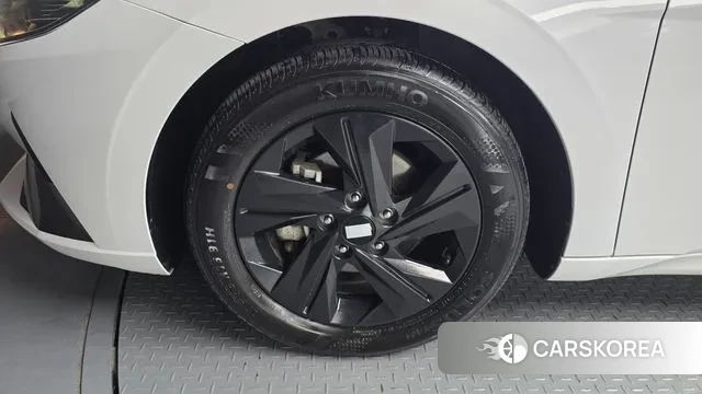 Hyundai Avante (CN7) id 3596714 из Кореи 15