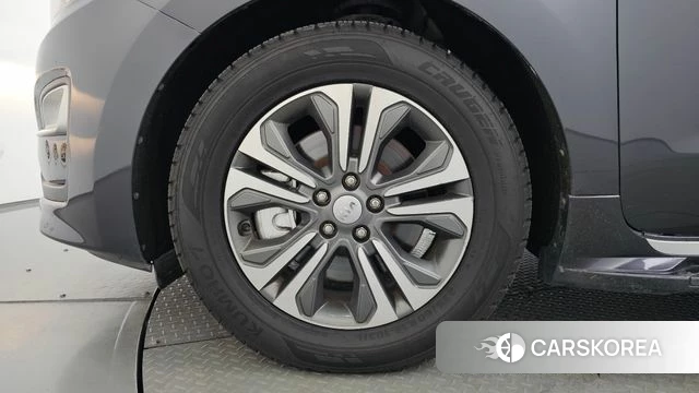Kia The New Carnival id 4574279 из Кореи 26