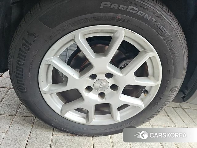 Jeep Renegade id 4732185 из Кореи 15