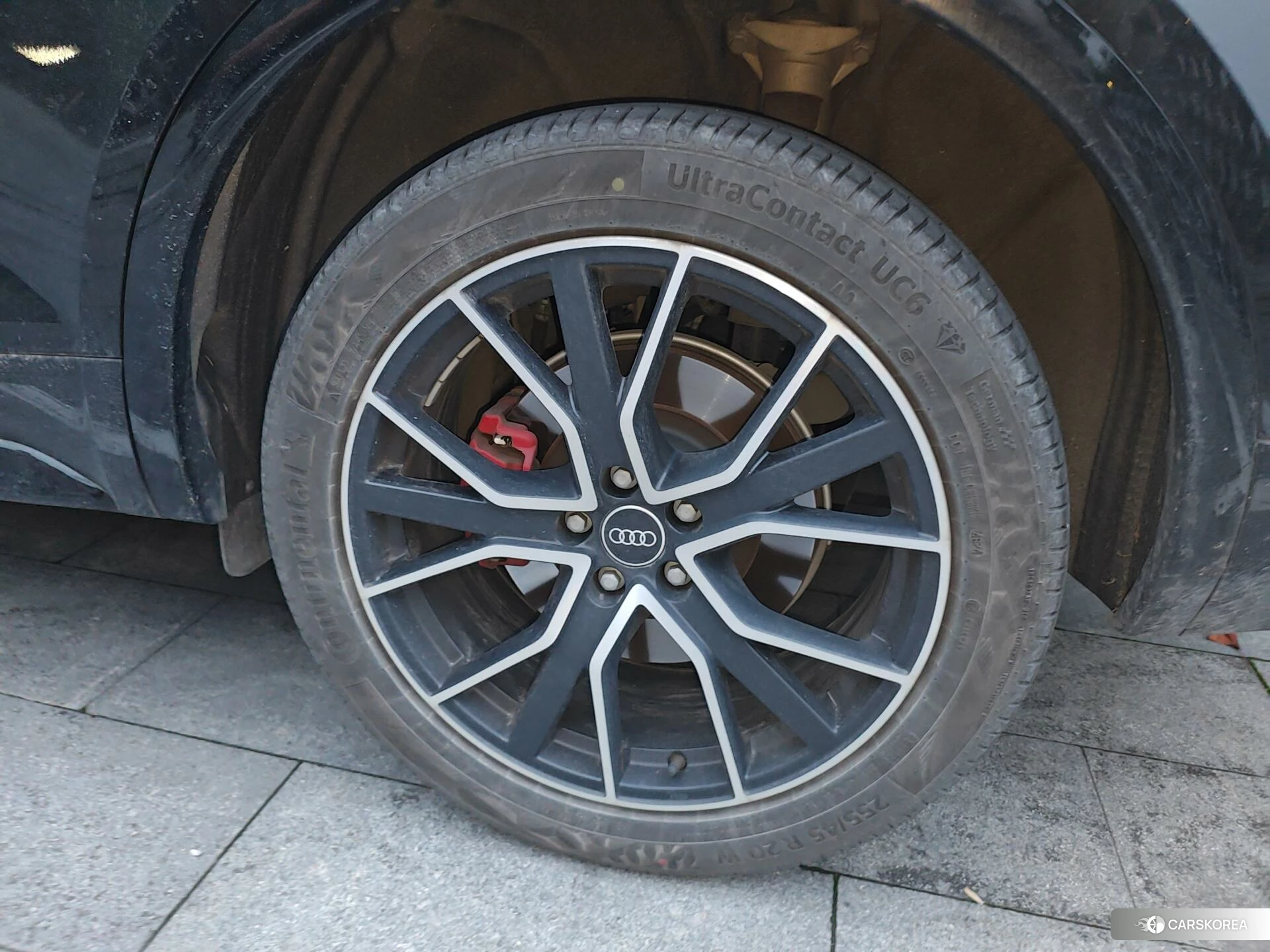 Audi Q5L id 4510811 из Китая 16