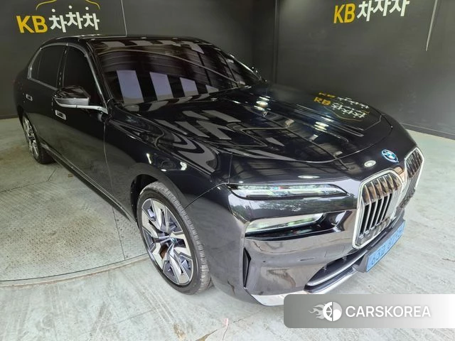BMW i7 (G70) id 4701554 из Кореи 15
