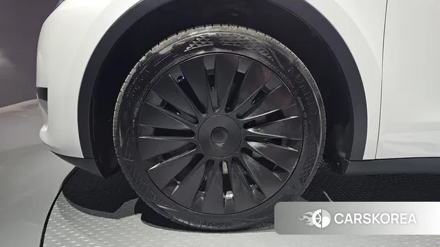 Tesla Model Y id 3256688 из Кореи 15