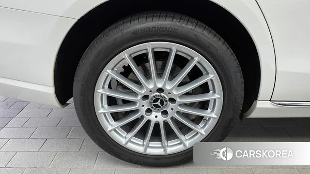 Mercedes-Benz E-Class W213 id 4613069 из Кореи 28