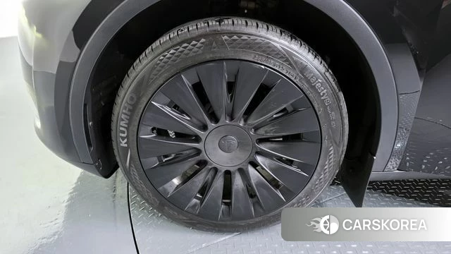 Tesla Model Y id 3805686 из Кореи 15