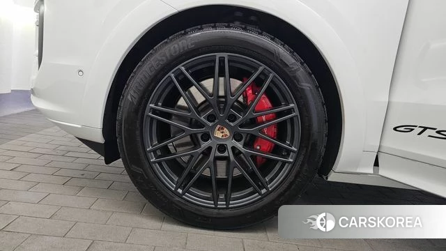 Porsche Cayenne (PO536) id 4329480 из Кореи 30