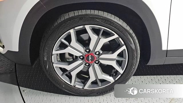 Kia Seltos id 4433693 из Кореи 26