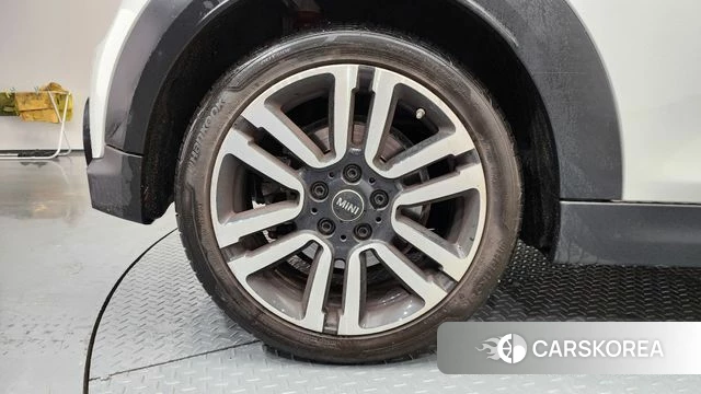 Mini Cooper S id 4223129 из Кореи 27