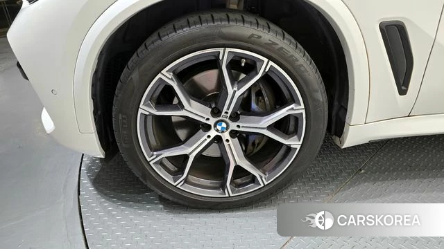 BMW X5 (G05) id 4268160 из Кореи 31