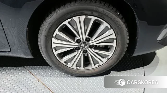 Kia K7 Premier Hybrid id 3428170 из Кореи 15