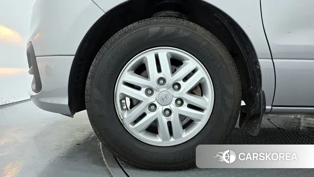 Hyundai The New Grand Starex id 3407884 из Кореи 15