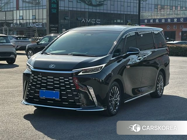 Lexus LM id 4301417 из Китая 17
