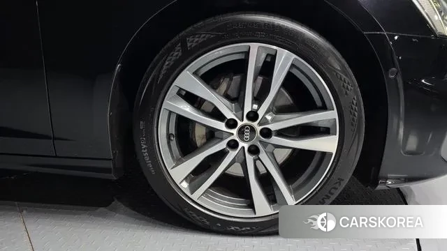 Audi A6 (C8) id 3741206 из Кореи 15