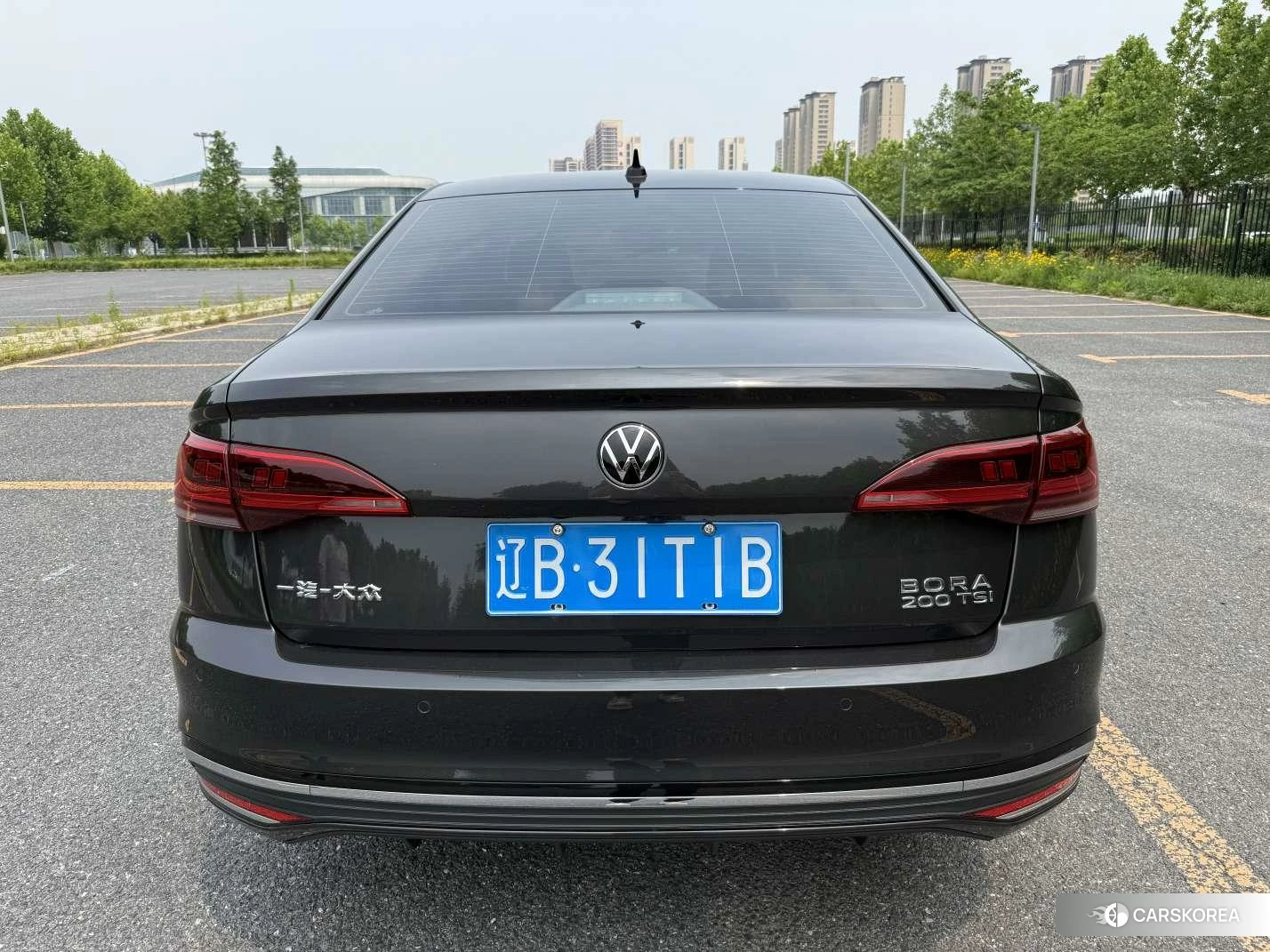 Volkswagen Bora id 4473918 из Китая 15