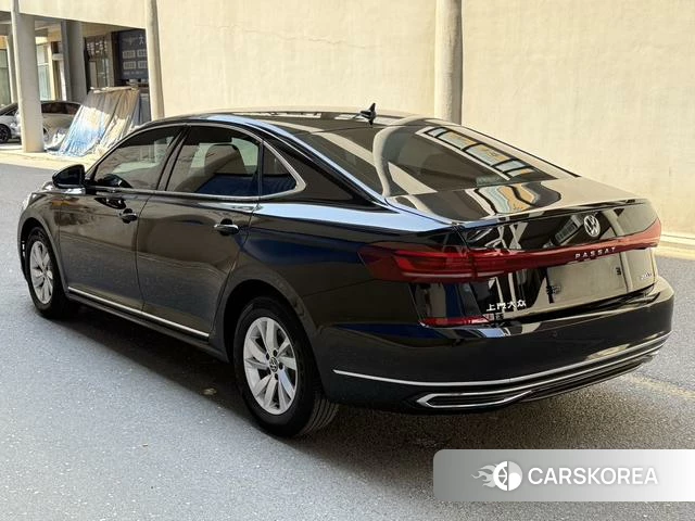 Volkswagen Passat id 4273630 из Китая 21