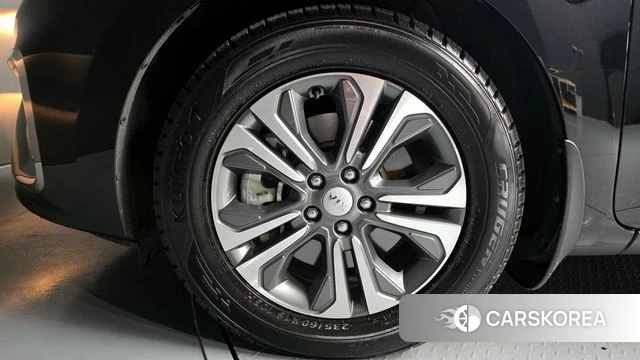 Kia The New Carnival id 4325028 из Кореи 26