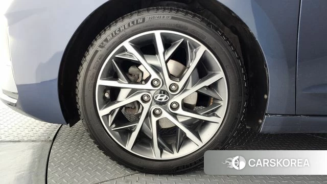 Hyundai The New Avante AD id 3795981 из Кореи 15