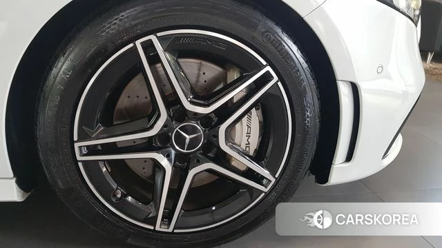 Mercedes-Benz A-Class W177 id 4696941 из Кореи 13