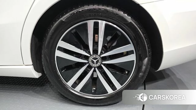 Mercedes-Benz A-Class W177 id 3871838 из Кореи 15