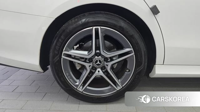 Mercedes-Benz E-Class W213 id 4880190 из Кореи 29