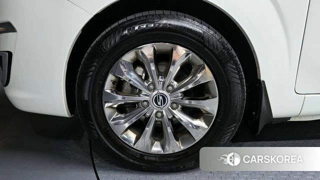 Ssangyong Korando Turismo id 3854021 из Кореи 15