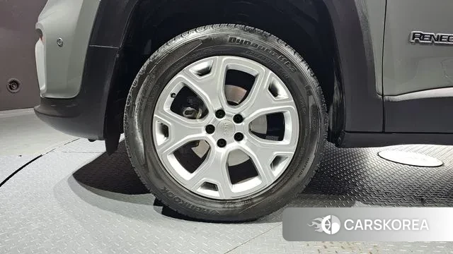 Jeep Renegade id 3302495 из Кореи 15