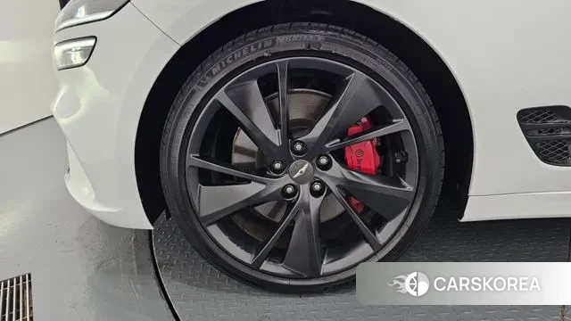 Genesis The New G70 id 3281521 из Кореи 15