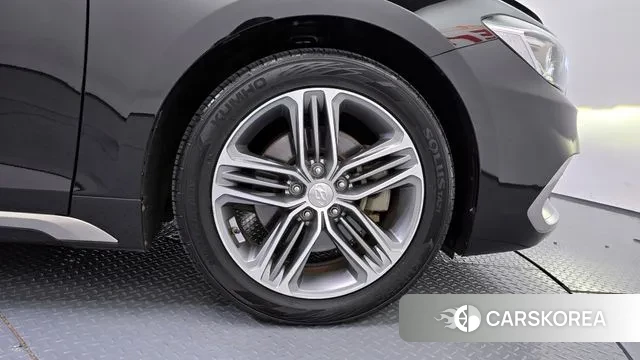 Hyundai Grandeur IG id 3085502 из Кореи 15