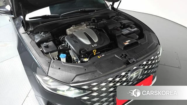 Hyundai The New Grandeur IG id 4936895 из Кореи 34