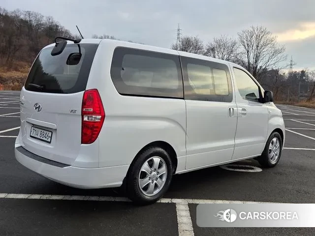 Hyundai The New Grand Starex id 3514802 из Кореи 15