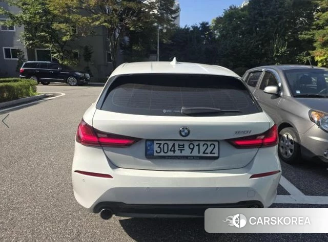 BMW 1 Series (F40) 2021 Белый из Кореи, фото 5