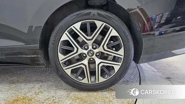 Hyundai Grandeur (GN7) id 3740187 из Кореи 15