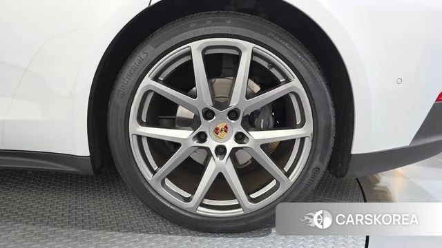 Porsche Panamera (976) id 3882922 из Кореи 15