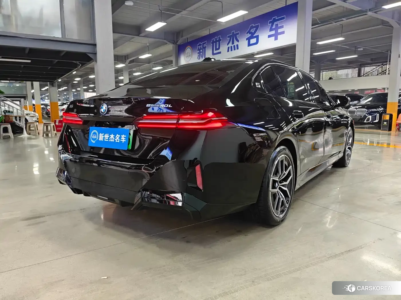 BMW i5 id 4606979 из Китая 8