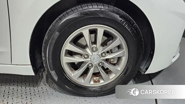 Hyundai The New Avante AD id 3444917 из Кореи 15