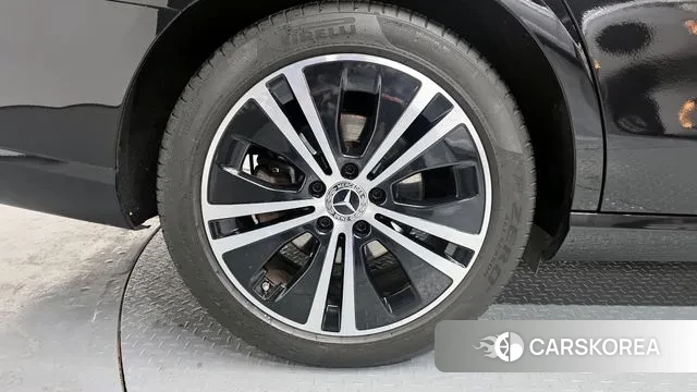 Mercedes-Benz E-Class W213 id 3650575 из Кореи 15