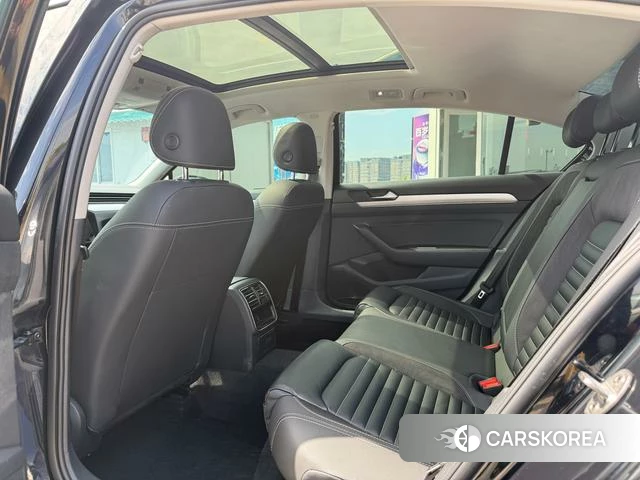 Volkswagen Magotan id 4274192 из Китая 9