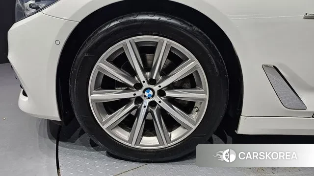 BMW 5 Series (G30) id 3238999 из Кореи 15