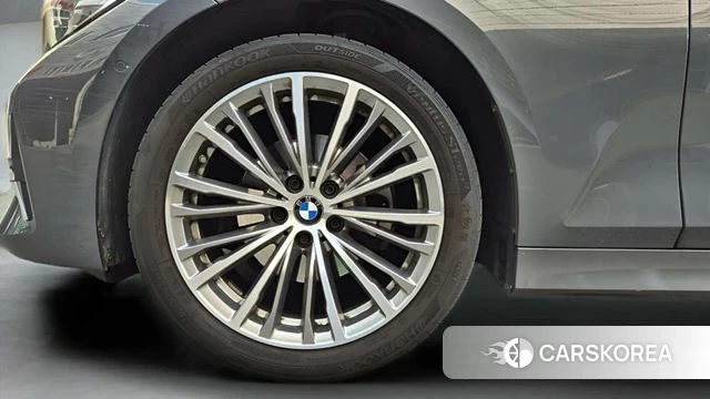 BMW 3 Series (G20) id 3992892 из Кореи 15