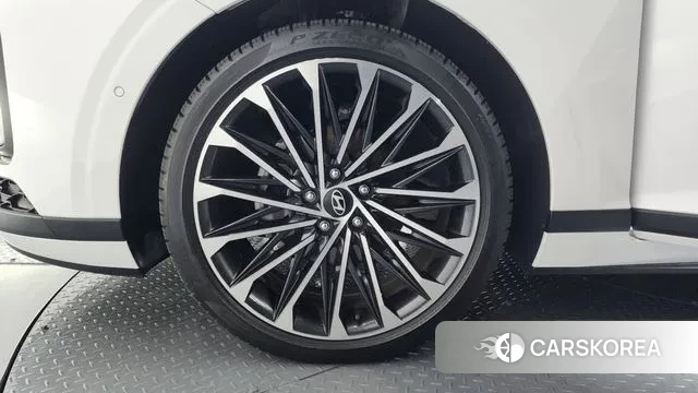 Hyundai Grandeur Hybrid (GN7) id 3353626 из Кореи 15