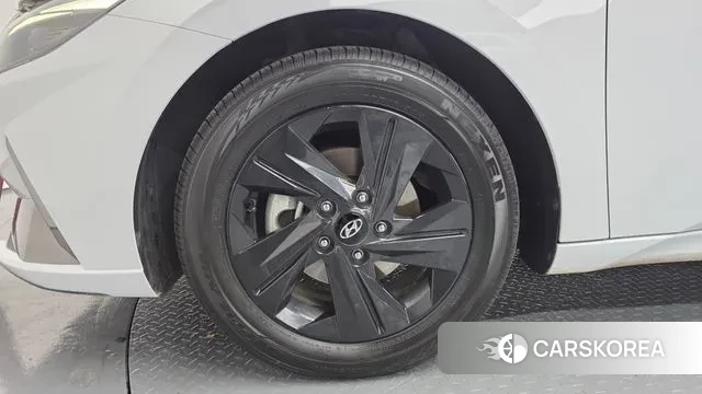 Hyundai Avante Hybrid (CN7) id 3503052 из Кореи 15