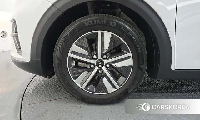 Kia The New Niro id 4936989 из Кореи 25