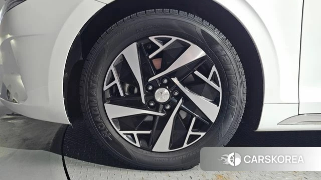 Hyundai The New Grandeur IG Hybrid id 4676121 из Кореи 28